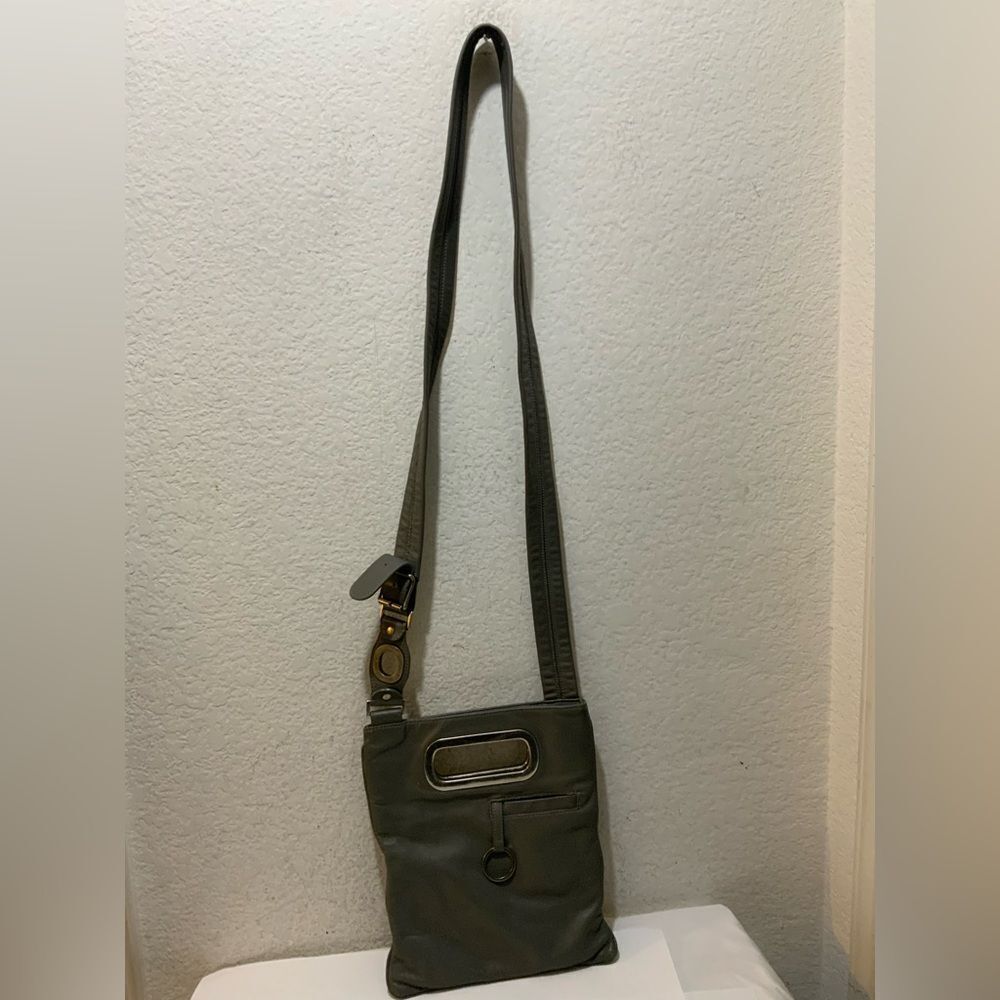 HOBO INTERNATIONAL Gray Leather Crossbody silver accents snap clutch
